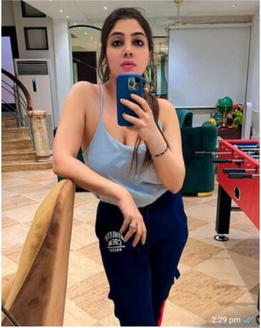 Call Girls in Hauz Khas metro 7291859944 Escorts Service