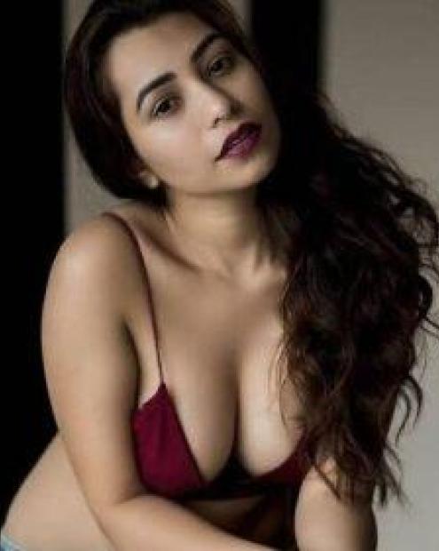 Call Girls In Nehru Place Escort Service 9873322352 Delhi NCR