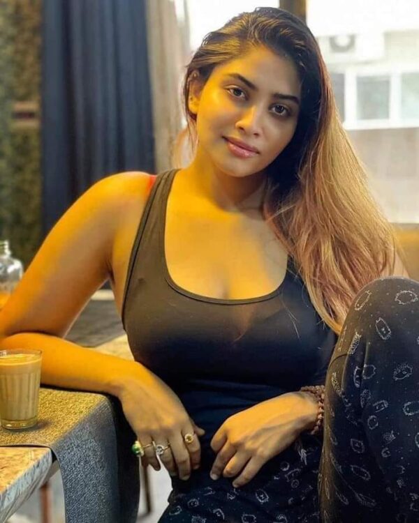 Dahisar Preferable Escorts7033799463 Bhandup Best Call Girls Number