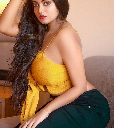 Young Call Girls Near The Oberoi, Gurgaon 9582232329