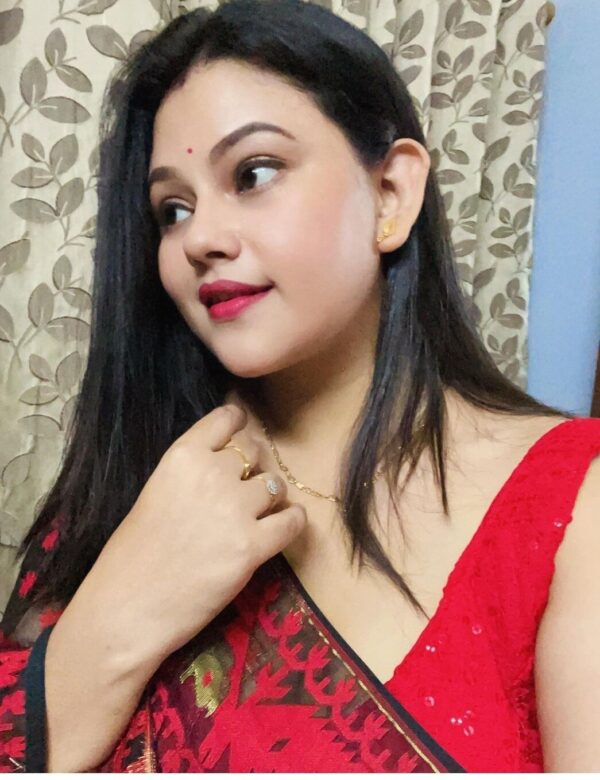 Call Girls in Okhla Escort ⇆✤97110✬14705✤⇆ Delhi NCR