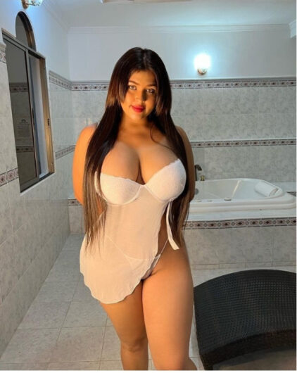 Call Girls In Sarojini Nagar Delhi 9711233777 Shot 2000 Night 8000