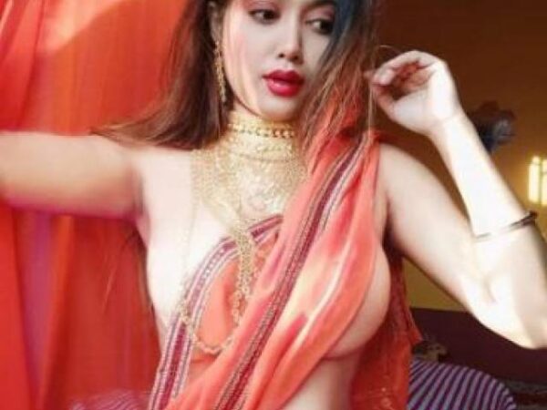 Call Girls in Jhandewalan, Delhi Escorts Justdial