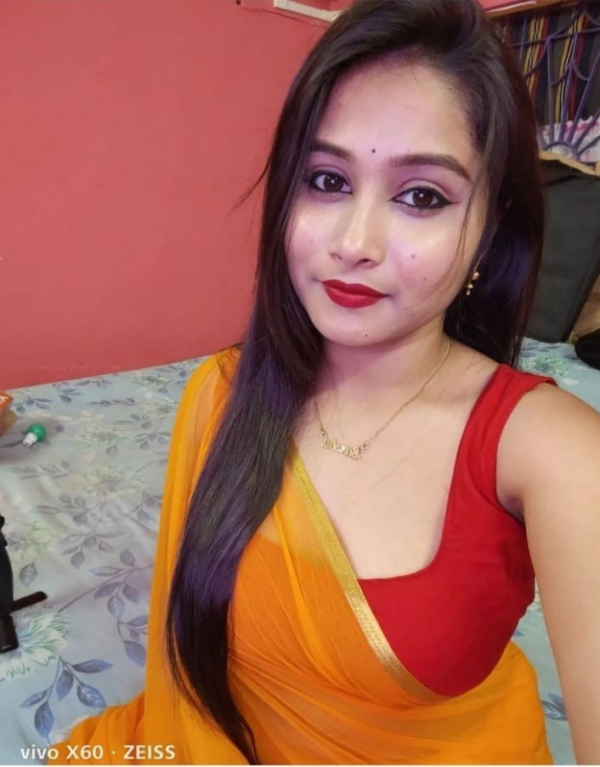 indipendent 8901807690 call girls in Rohini Budh Vihar