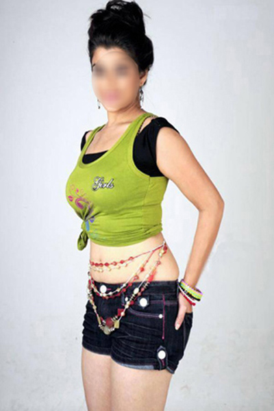 Find Top Class Escorts in Mumbai with VIP and luxury services